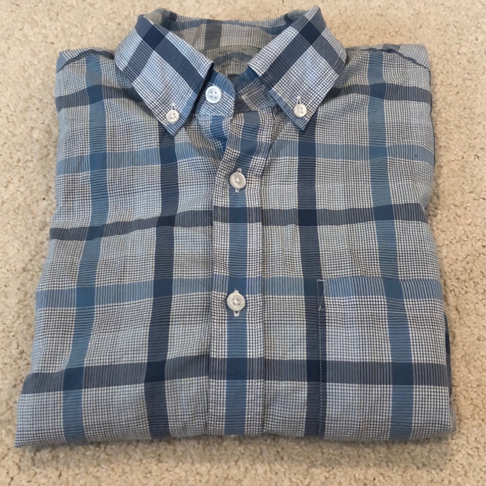 J.Crew Light Weight M-Slim Long-Sleeve Button Down